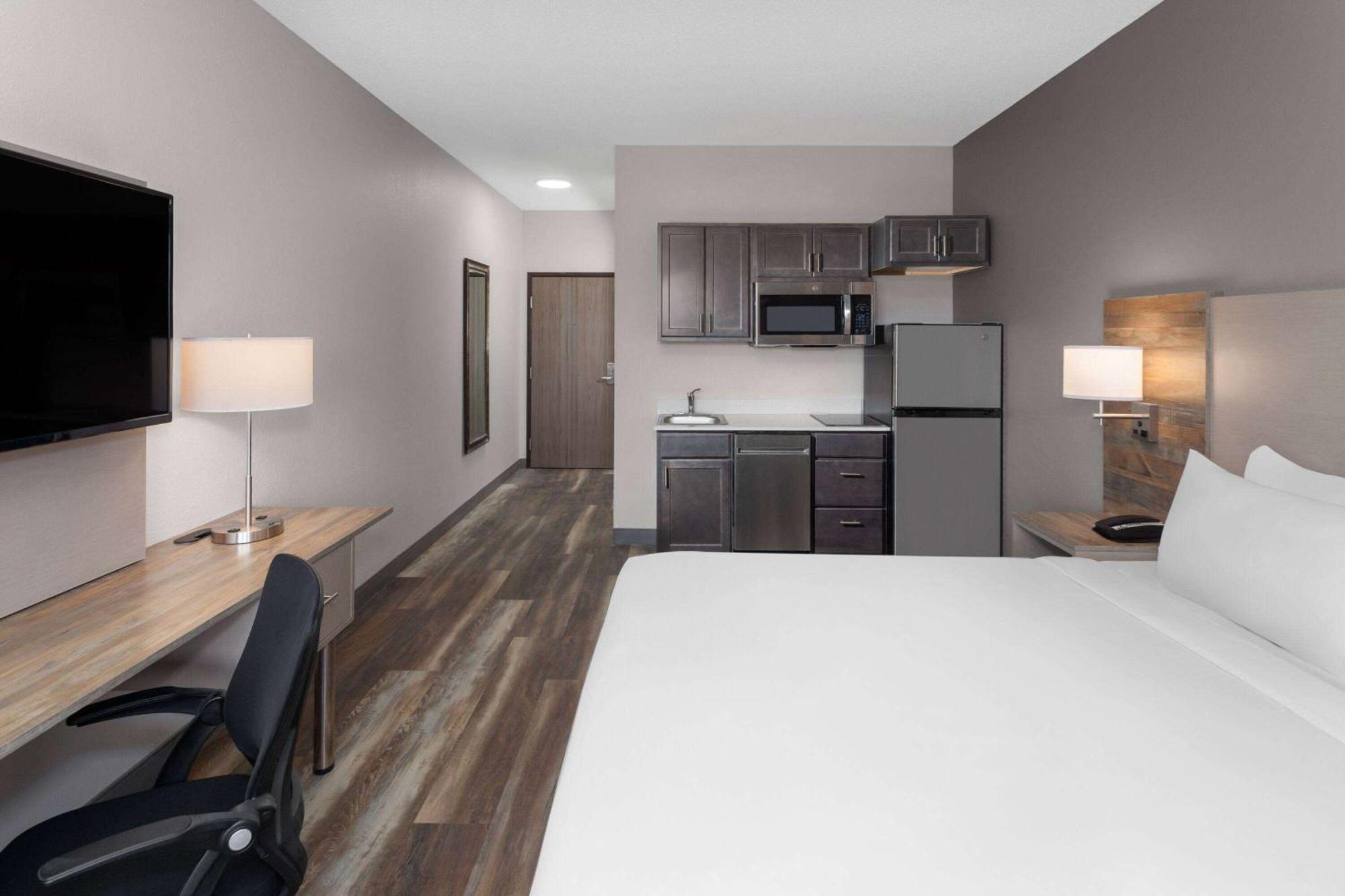 Links Bos Landen Hotel & Spa Of Pella, Trademark By Wyndham Exterior photo